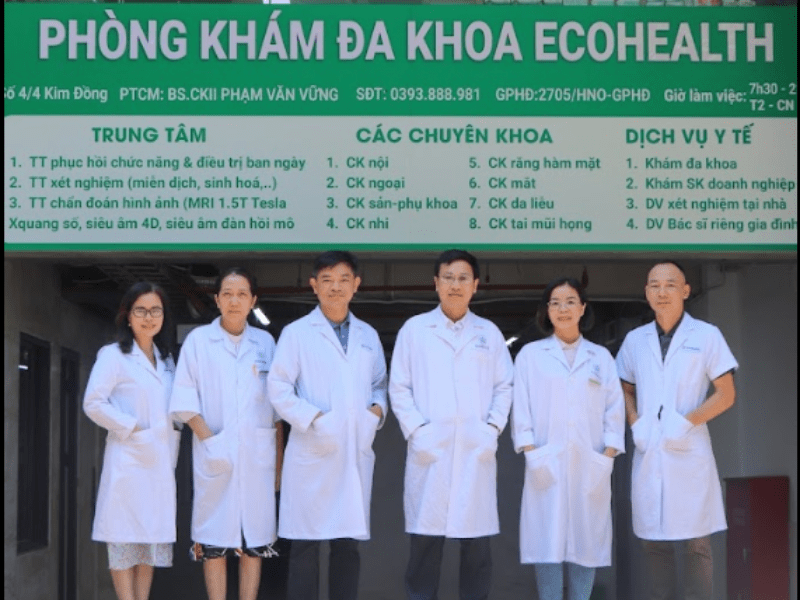 Các bác sĩ tại phòng khám Eco Health
