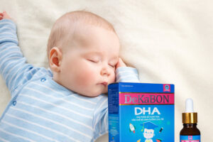 Dekabon DHA giá bao nhiêu? Có tốt không? Cách dùng cho trẻ sơ sinh